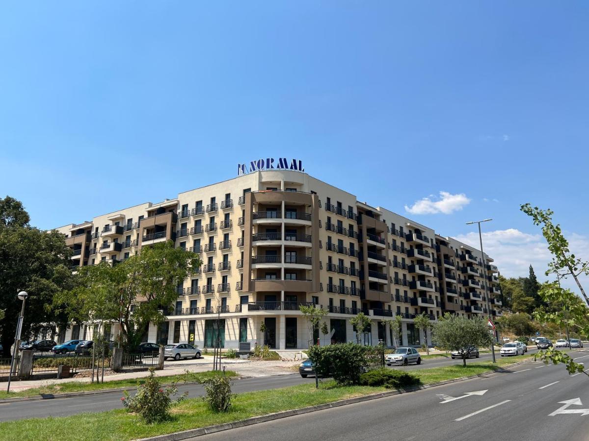 Green Hills By Rent A Car Mi Подгорица Екстериор снимка